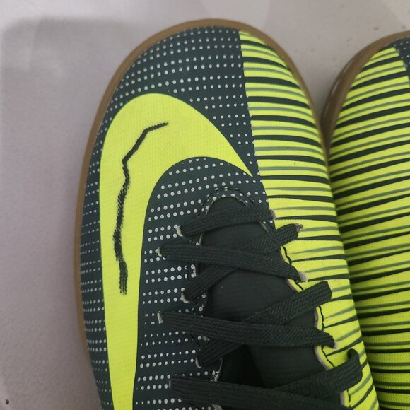 CR7 Men's Indoor/Futsal Soccer Shoes Mercurial Size 7 Seaweed - Picture 11 of 12